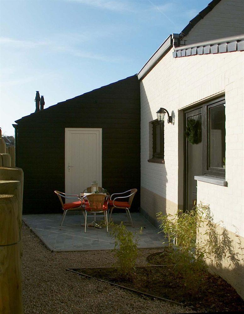 Atlas Private Guesthouse Brugge Bagian luar foto