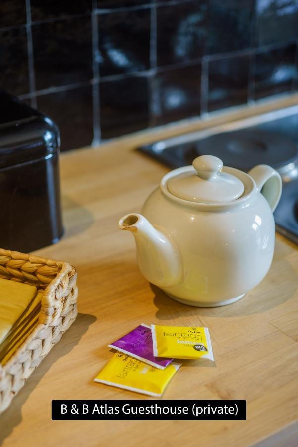 Atlas Private Guesthouse Brugge Bagian luar foto