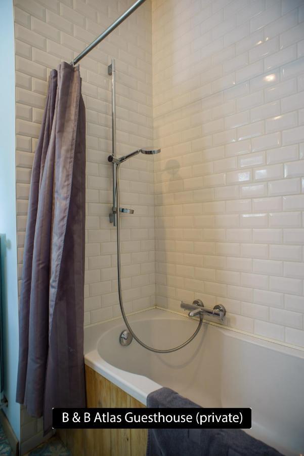 Atlas Private Guesthouse Brugge Bagian luar foto