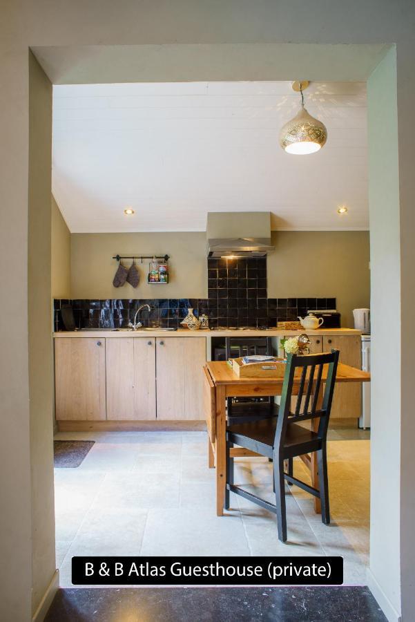 Atlas Private Guesthouse Brugge Bagian luar foto